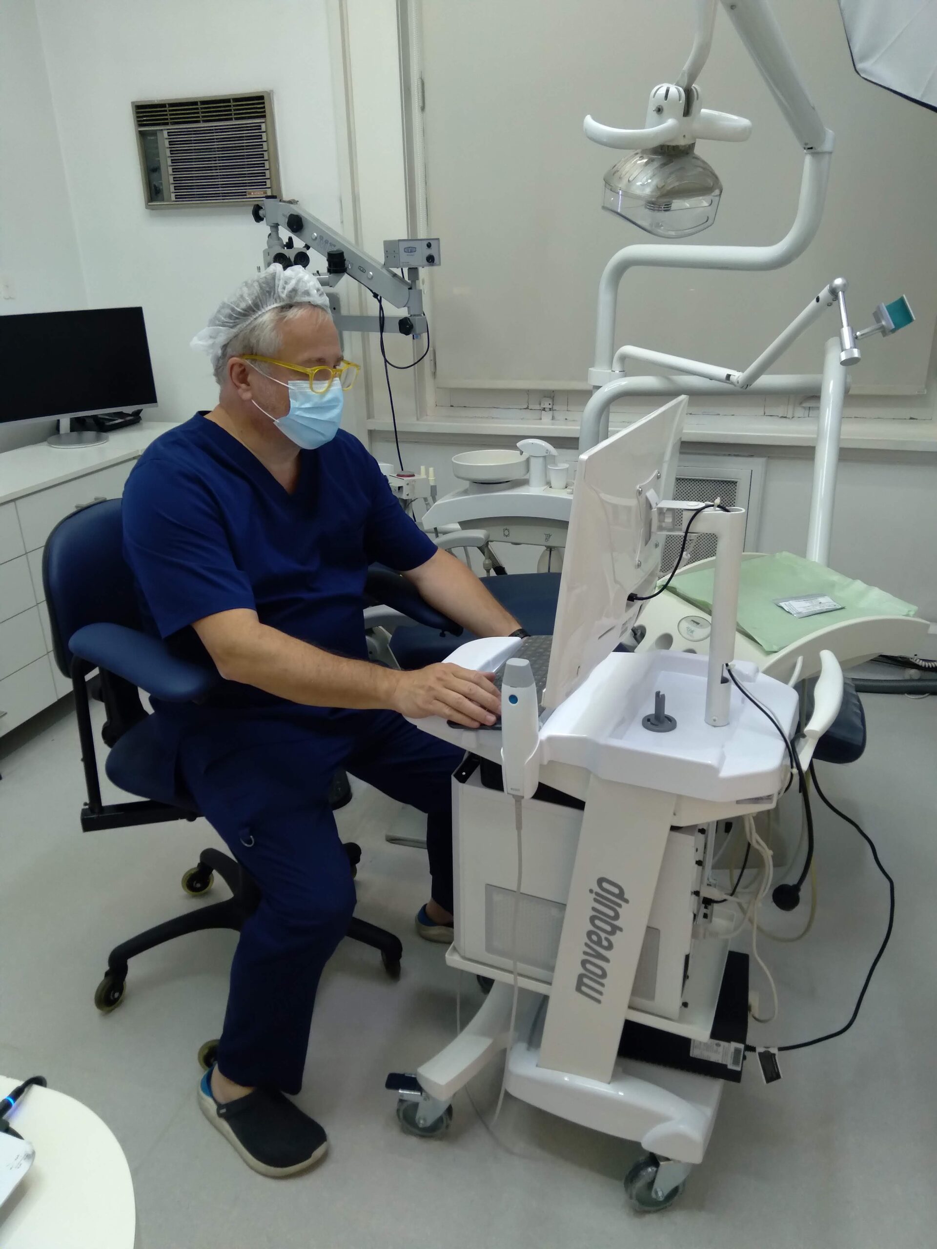 Carro odontología modelo advance medit i 500 soporte monitor, soporte scaner lateral, instalación electrica
